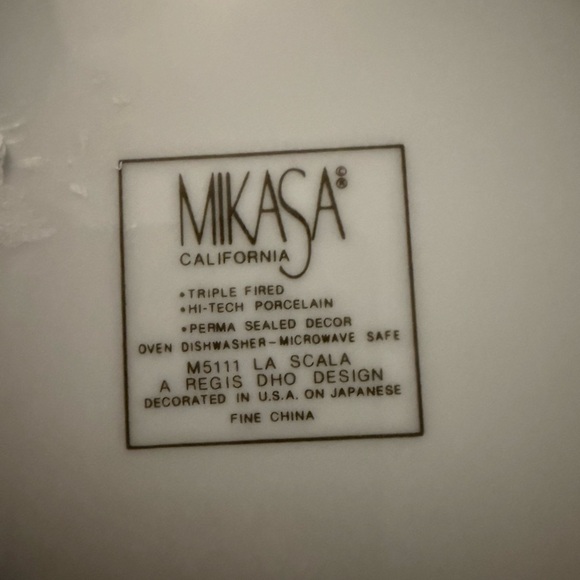Mikasa La Scala 10” Round Vegetable Bowl Fine China, M5111 - Picture 5 of 5